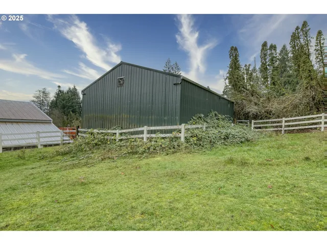 $799,000 | 27001 Northwest St Helens Road, Scappoose, OR 97056