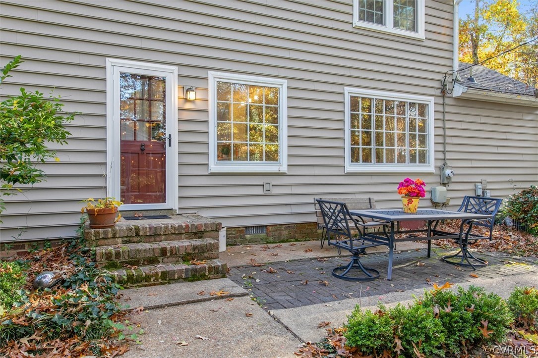 3670 Hemlock Road Chester, VA 23831 - Photo 43 of 49 a backyard of a house with outdoor seating