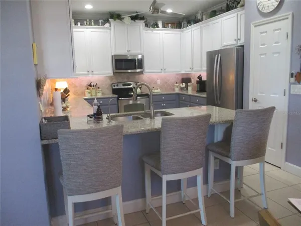 $2,300 | 2211 Oakley Green Drive, Sun City Center, FL 33573