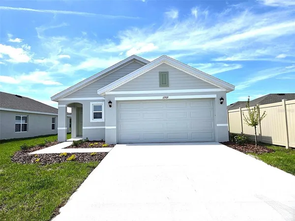 $2,300 | 11913 Texoma Court, Parrish, FL 34219