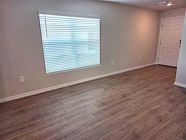 $2,300 | 11913 Texoma Court, Parrish, FL 34219