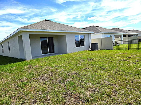 $2,300 | 11913 Texoma Court, Parrish, FL 34219
