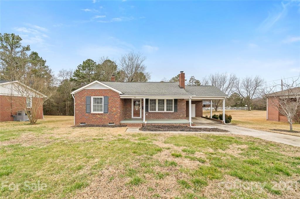 704 Nichols Road Lancaster, SC 29720 - Photo 1 of 23 Gallery Image 1