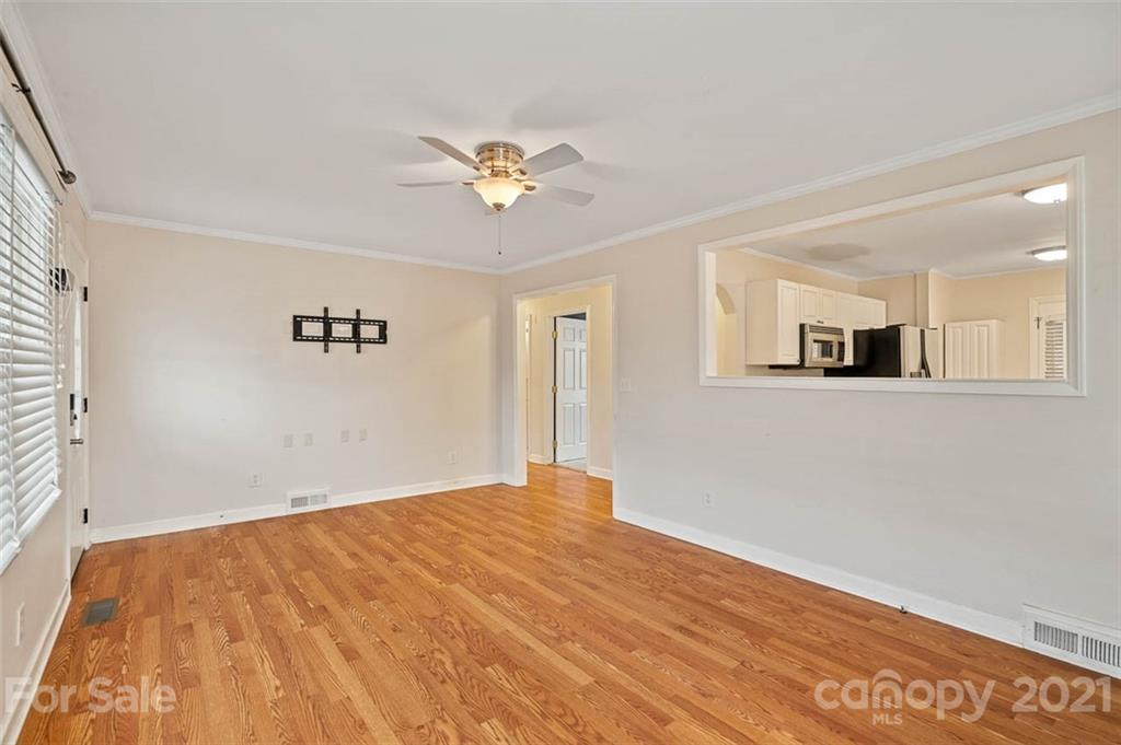 704 Nichols Road Lancaster, SC 29720 - Photo 4 of 23 Gallery Image 4