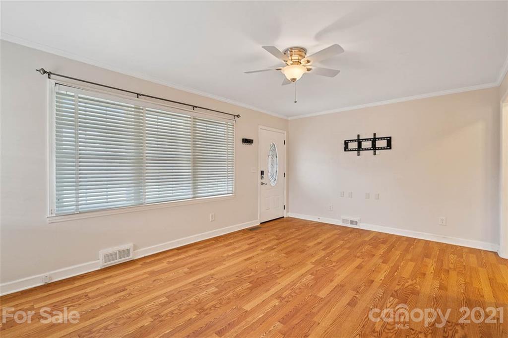 704 Nichols Road Lancaster, SC 29720 - Photo 5 of 23 Gallery Image 5