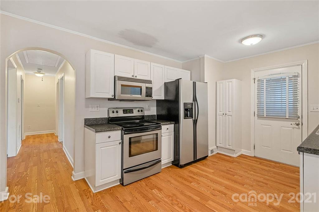 704 Nichols Road Lancaster, SC 29720 - Photo 7 of 23 Gallery Image 7