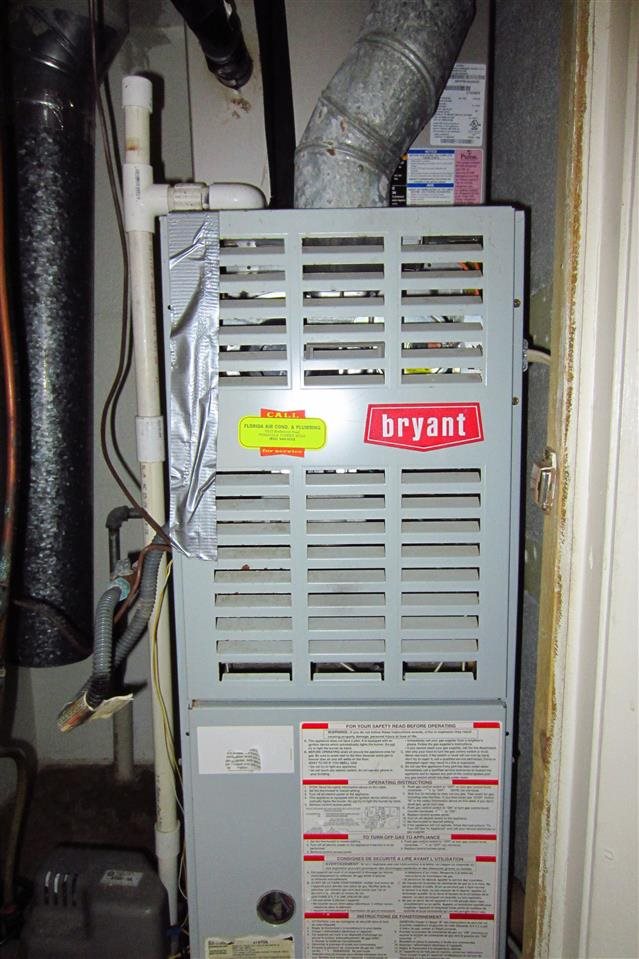 508 Pelham Road Pensacola, FL 32507 - Photo 11 of 22 Bryant Gas Heater