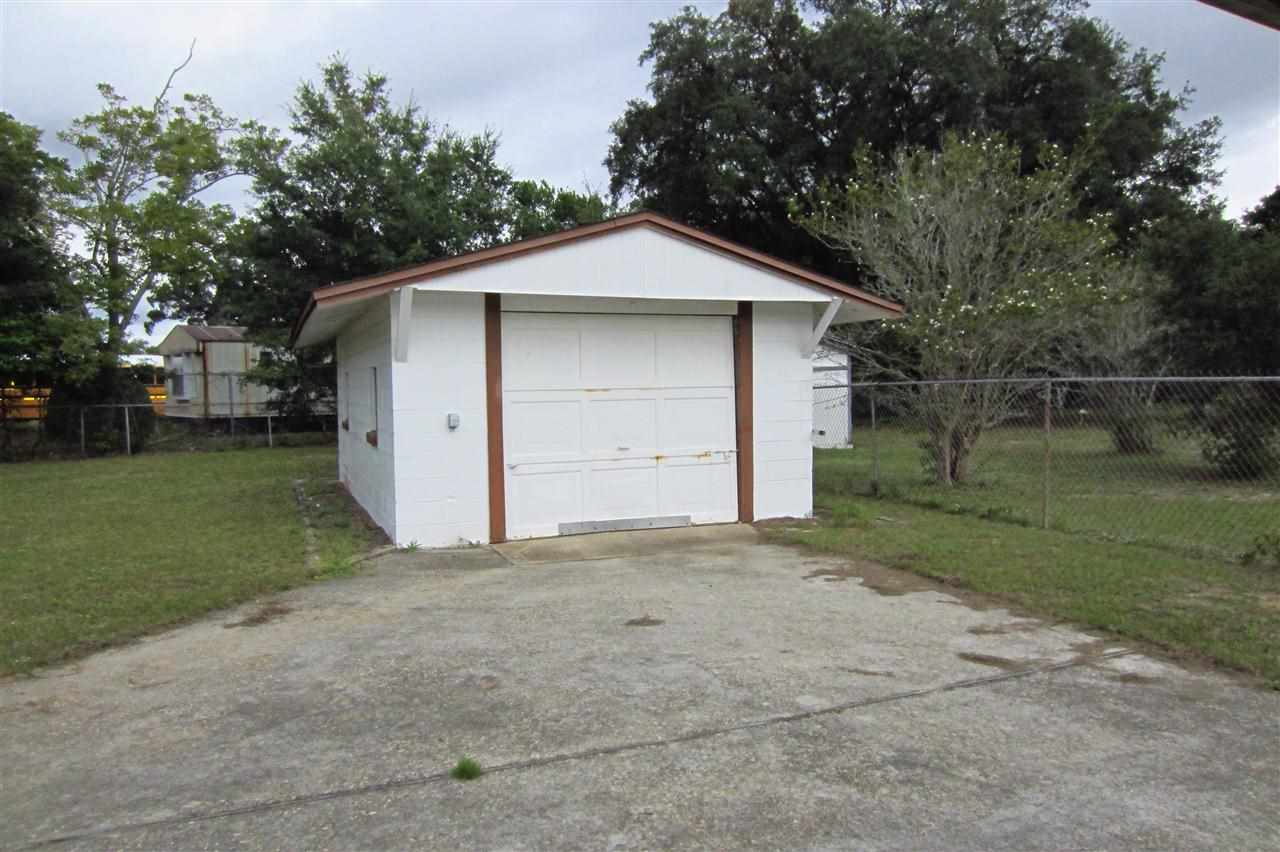 508 Pelham Road Pensacola, FL 32507 - Photo 17 of 22