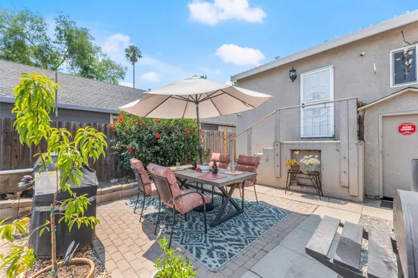 $449,999 | 3641 5th Avenue, Sacramento, CA 95817