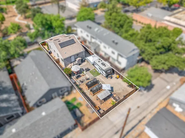 $449,999 | 3641 5th Avenue, Sacramento, CA 95817