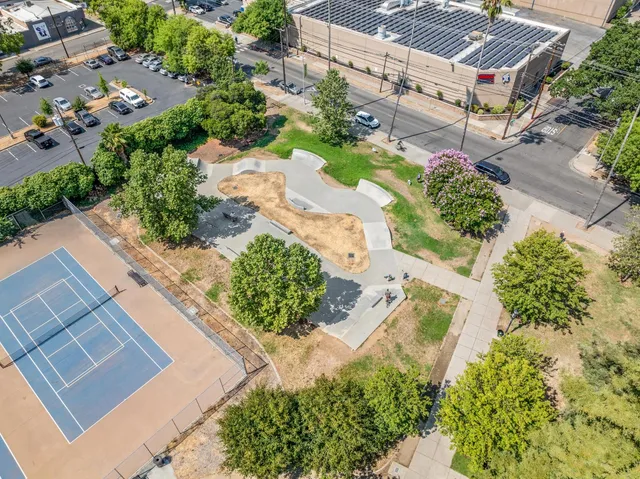 a view of outdoor space yard and patio