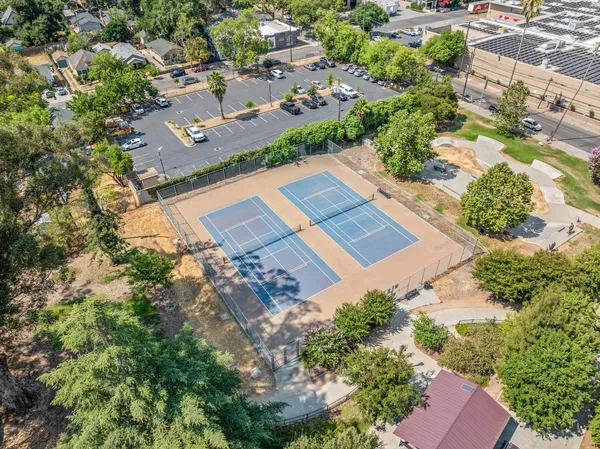 $449,999 | 3641 5th Avenue, Sacramento, CA 95817