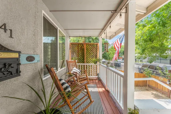 $449,999 | 3641 5th Avenue, Sacramento, CA 95817