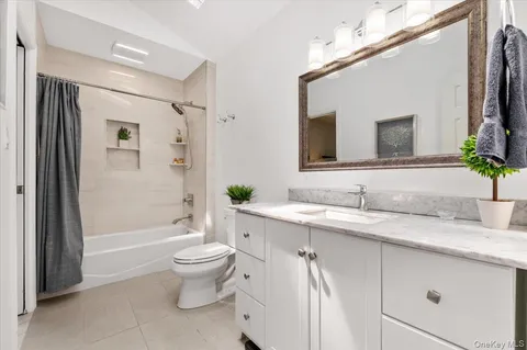 $1,299,000 | 1 Sandra Court, Glen Cove, NY 11542