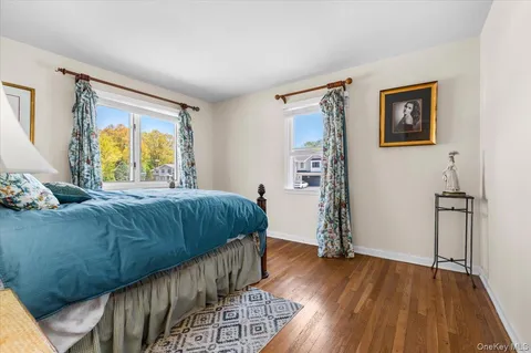 $1,299,000 | 1 Sandra Court, Glen Cove, NY 11542