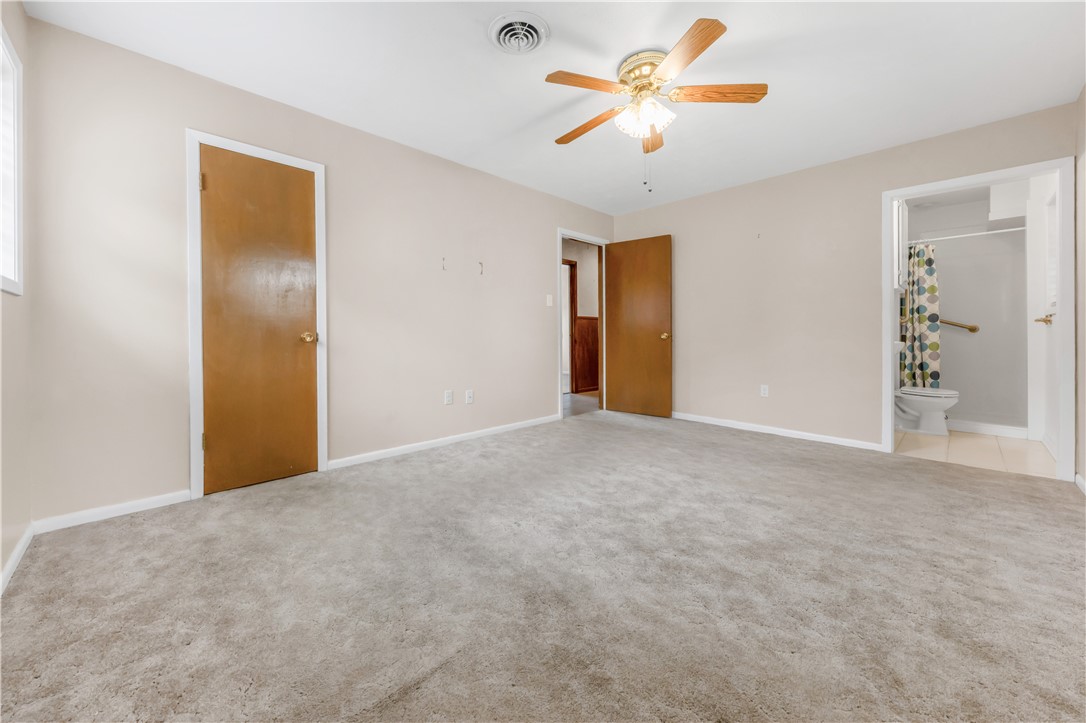 3716 Tanglewood Drive Bryan, TX 77802 - Photo 21 of 25 a view of an empty room with a window