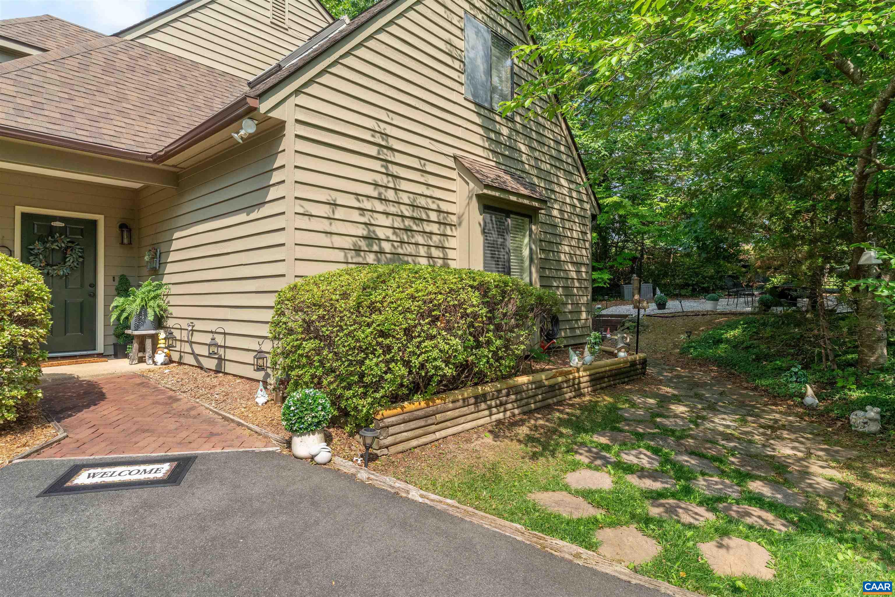 7 Ridgeview Circle Charlottesville, VA 22902 - Photo 5 of 40 Gallery Image 5