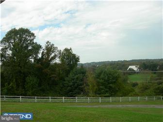 136 West Hillendale Road Kennett Square, PA 19348 - Photo 5 of 11 Gallery Image 5