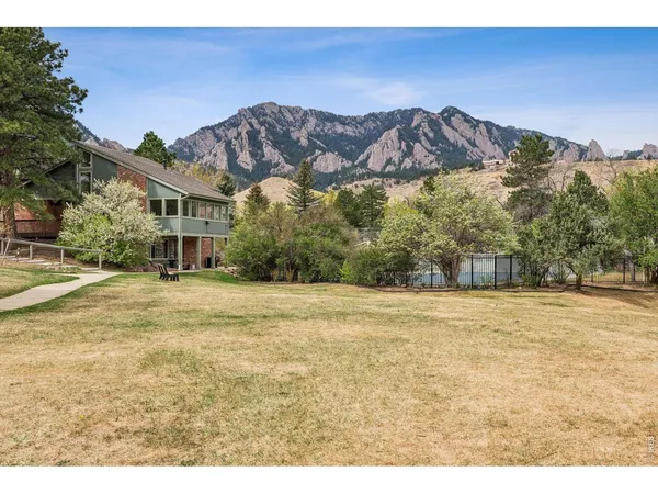$1,050,000 | 73 Benthaven Place, Boulder, CO 80305