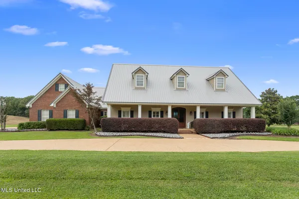 $750,000 | 1600 Wright Road, Raymond, MS 39154