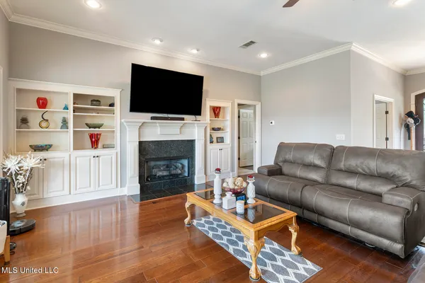 $750,000 | 1600 Wright Road, Raymond, MS 39154