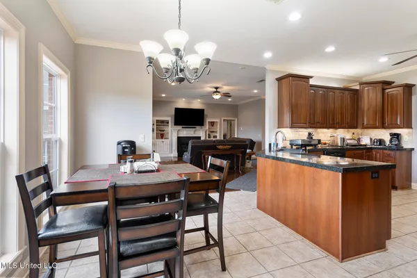 $750,000 | 1600 Wright Road, Raymond, MS 39154