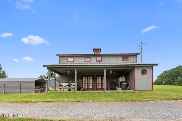$750,000 | 1600 Wright Road, Raymond, MS 39154