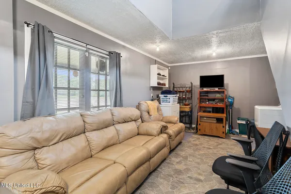 $750,000 | 1600 Wright Road, Raymond, MS 39154