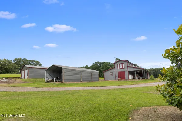 $750,000 | 1600 Wright Road, Raymond, MS 39154