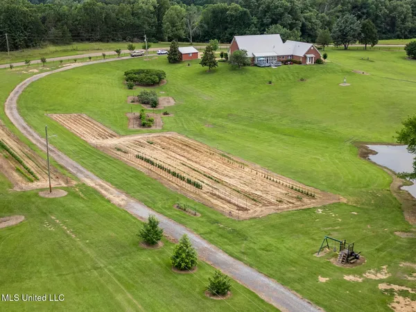 $750,000 | 1600 Wright Road, Raymond, MS 39154