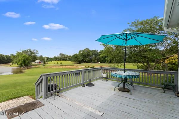 $750,000 | 1600 Wright Road, Raymond, MS 39154