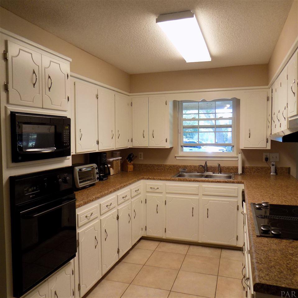 1295 Conference Road Cantonment, FL 32533 - Photo 3 of 36 Gallery Image 3
