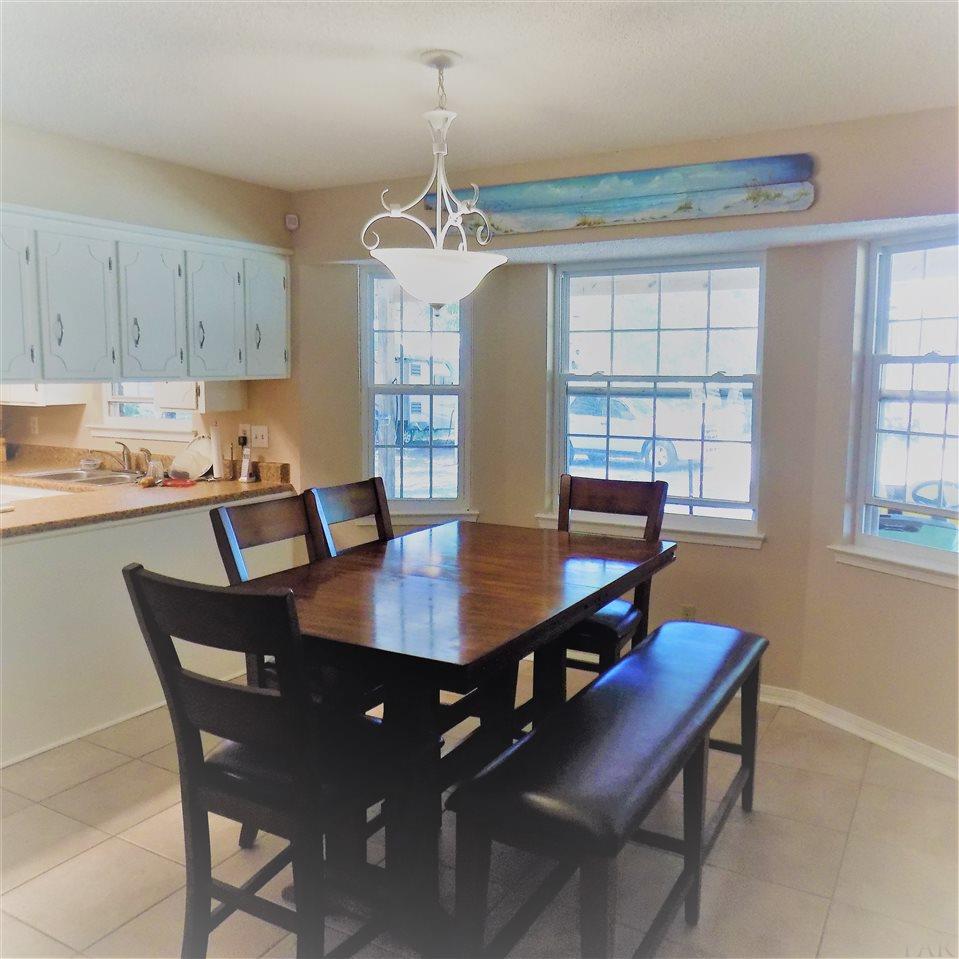 1295 Conference Road Cantonment, FL 32533 - Photo 5 of 36 Gallery Image 5