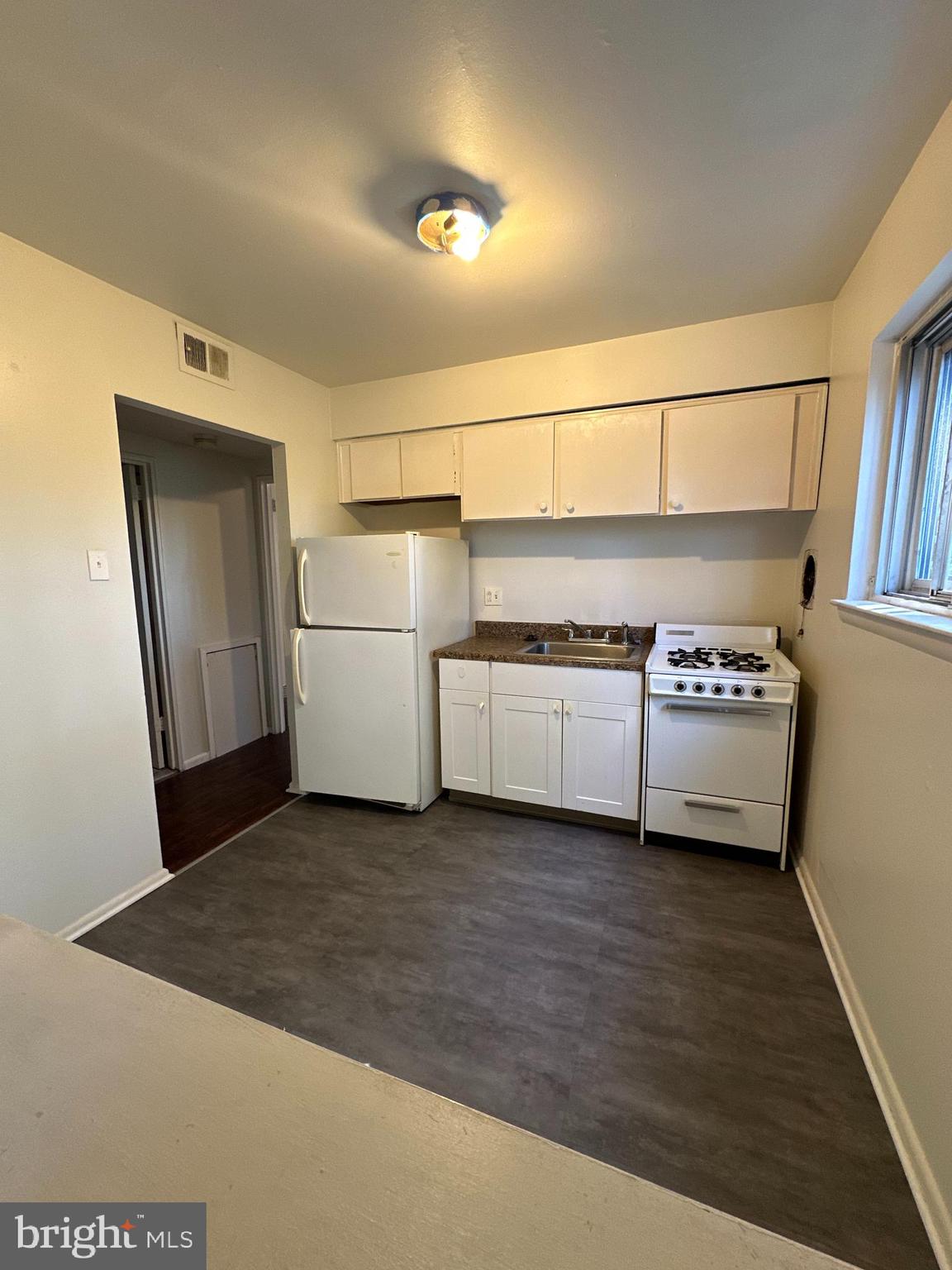 7909 Dungan Road, Unit 4B Philadelphia, PA 19111 - Photo 2 of 10