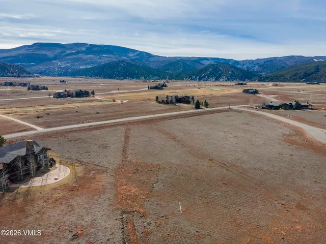 a view of an ocean and a building