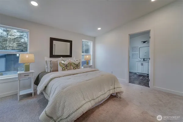 $435,000 | 42 East Mossflower Lane, Grapeview, WA 98546