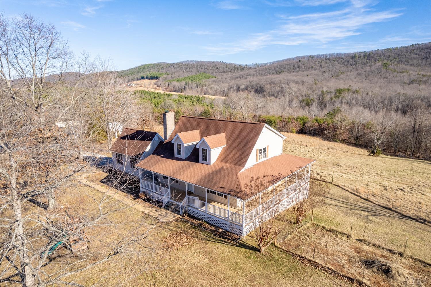 1049 Poor House Road Rustburg, VA 24588 - Photo 7 of 46 Gallery Image 7