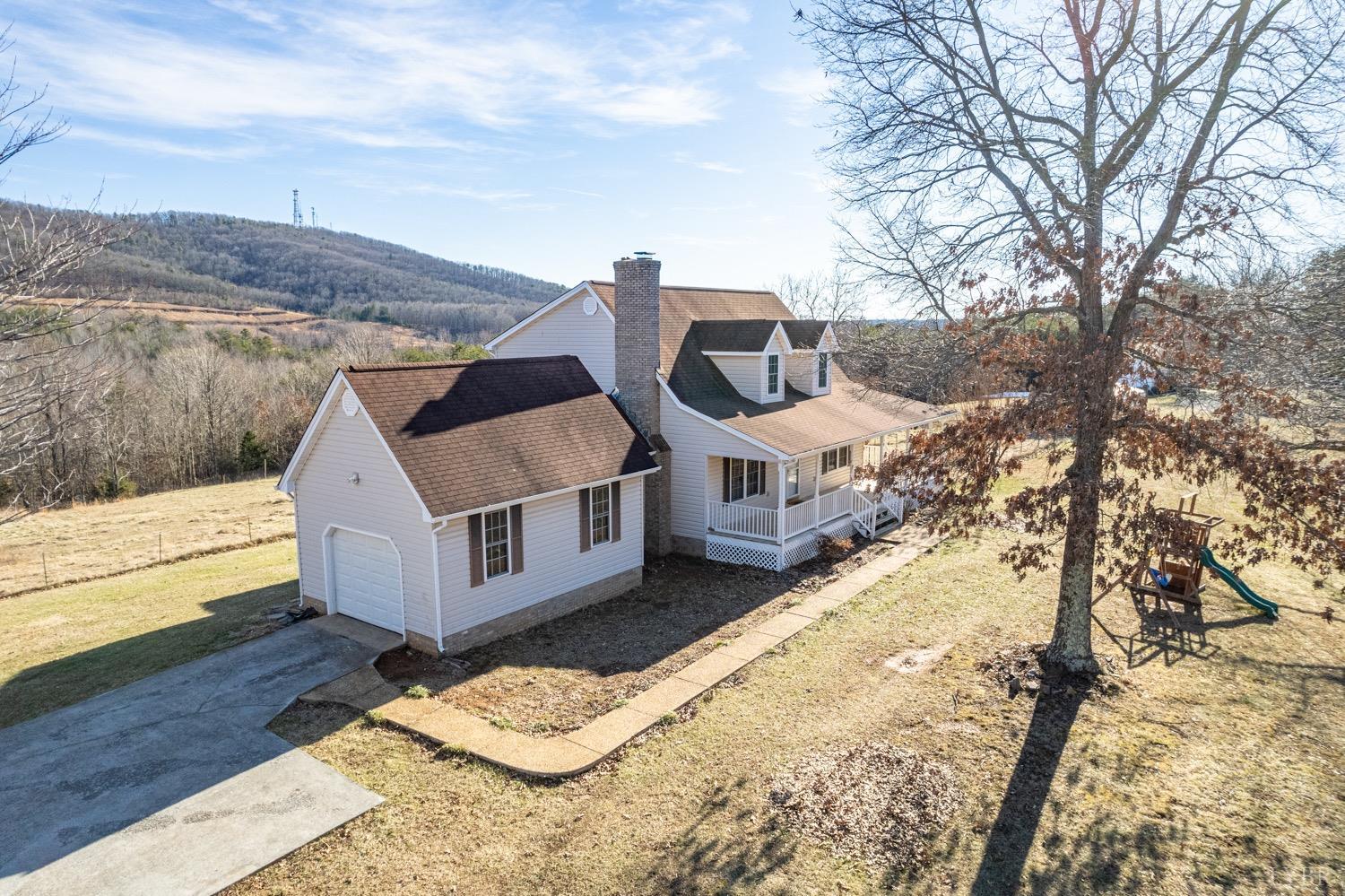 1049 Poor House Road Rustburg, VA 24588 - Photo 8 of 46 Gallery Image 8