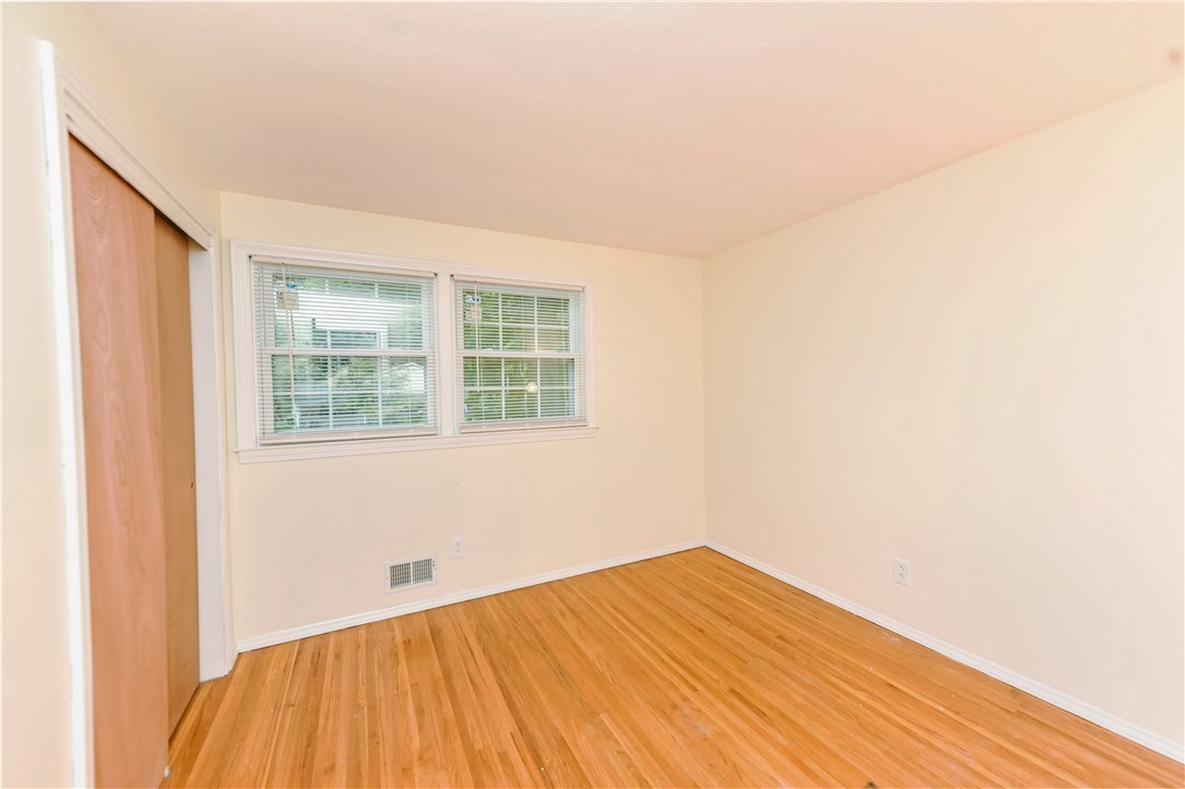 46 Crystal Spring Lane Perinton, NY 14450 - Photo 20 of 28