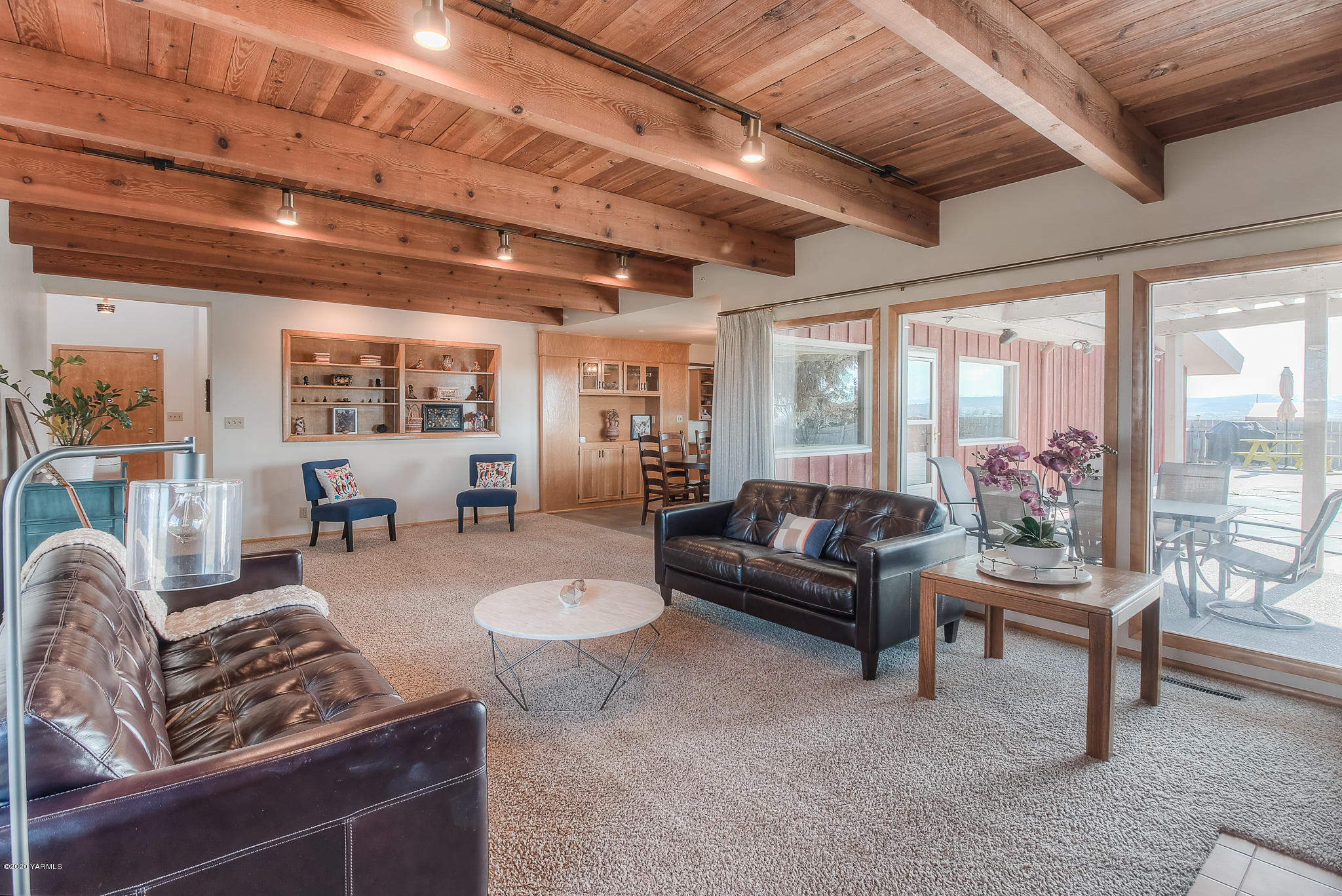 4970 Hudson Road Outlook, WA 98938 - Photo 5 of 38 a living room with furniture and a large window
