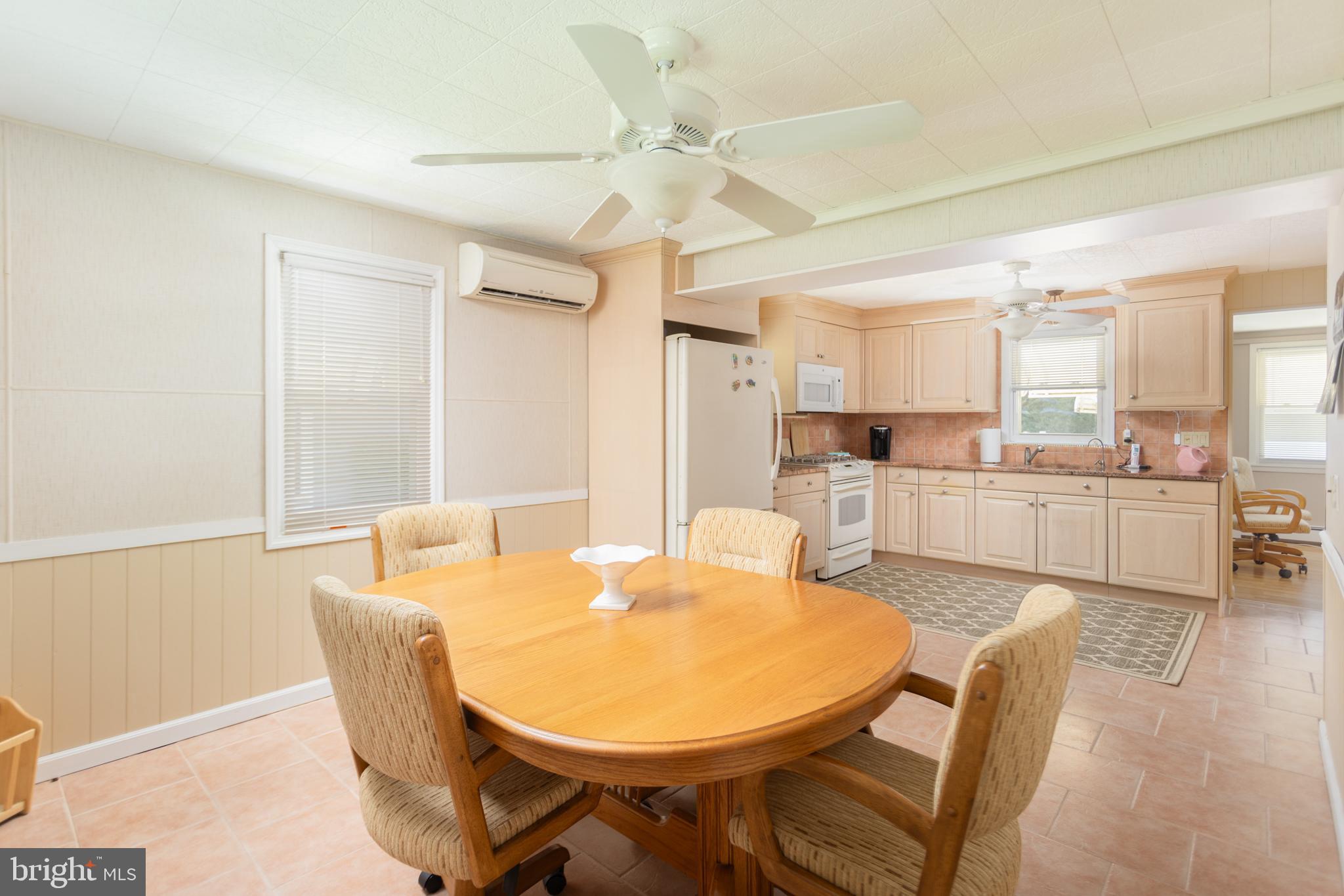 110 Hempstead Road Hamilton, NJ 08610 - Photo 11 of 34