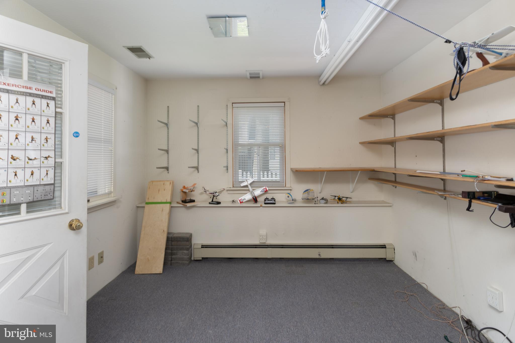 110 Hempstead Road Hamilton, NJ 08610 - Photo 23 of 34