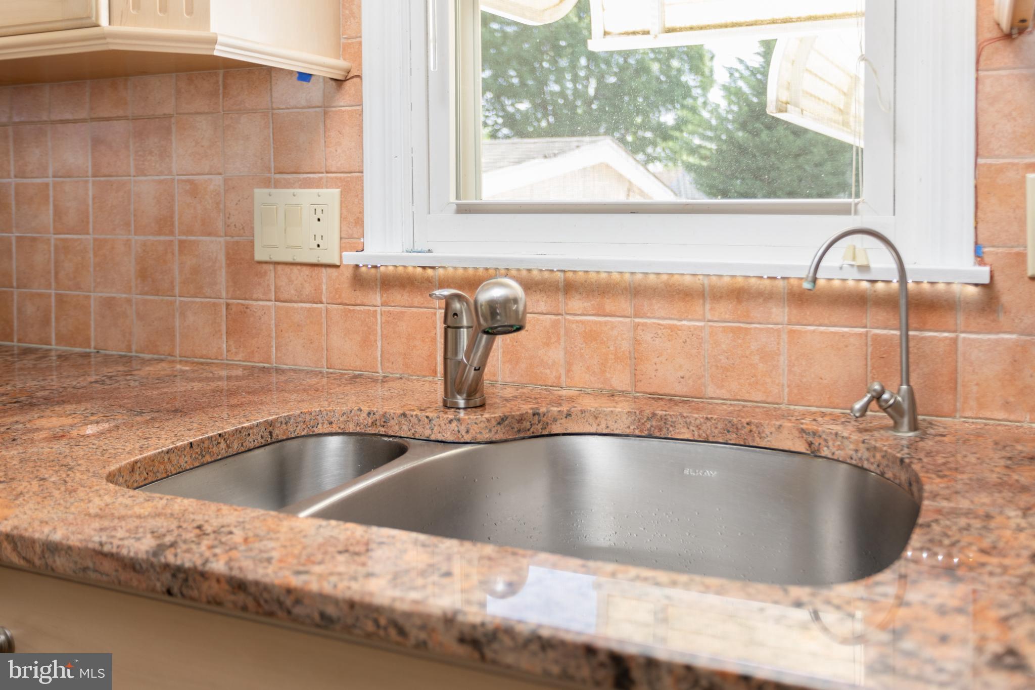 110 Hempstead Road Hamilton, NJ 08610 - Photo 10 of 34