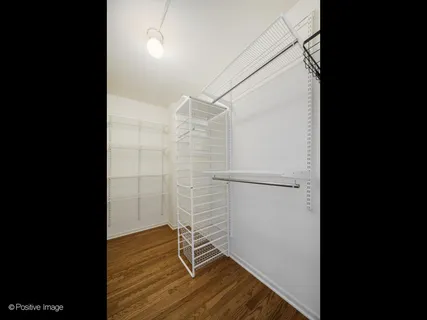 $475,000 | 21 West Chestnut Street, Unit 901, Chicago, IL 60610