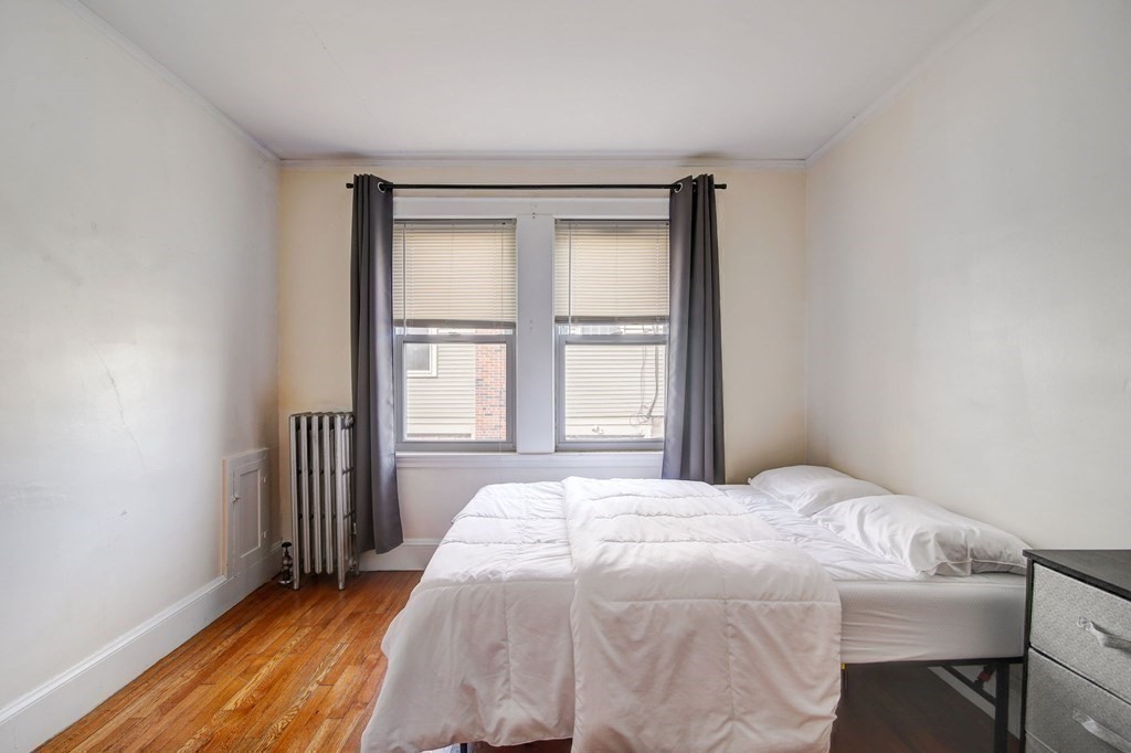 152-154 Brayton Road Boston, MA 02135 - Photo 17 of 42 Gallery Image 17