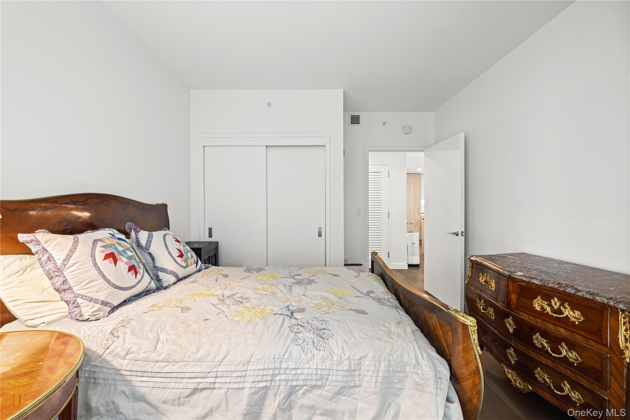 131-05 40 Road, Unit 11M Queens, NY 11354 - Photo 12 of 19