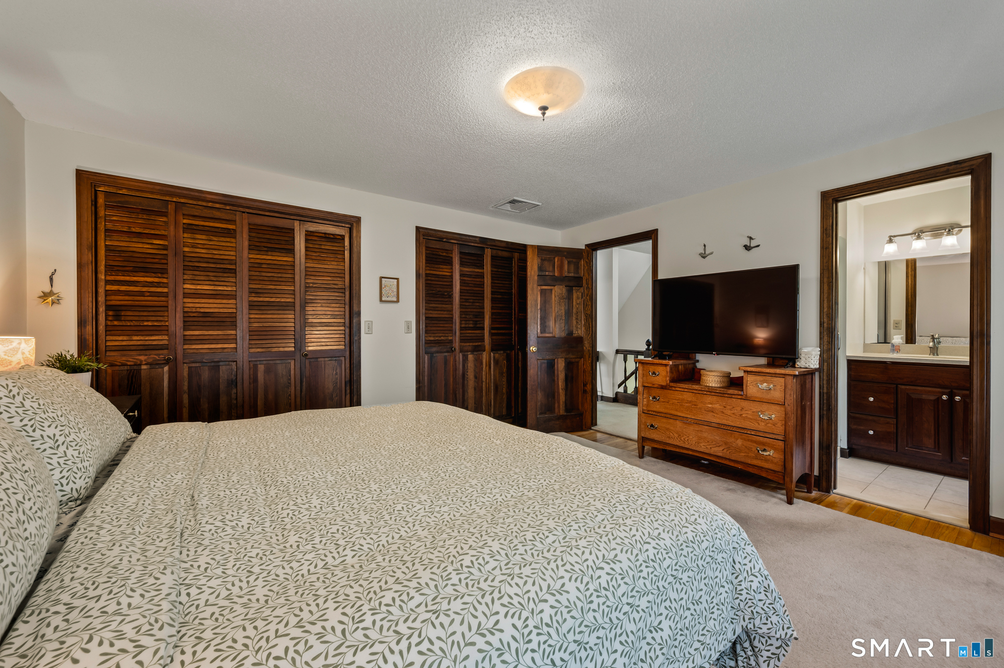 39 Old Carriage Road Portland, CT 06480 - Photo 18 of 40 Gallery Image 18