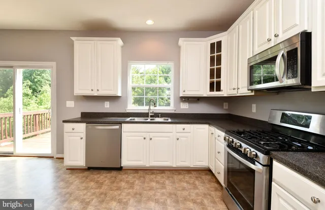 $3,100 | 1007 Wright Court, Fredericksburg, VA 22401