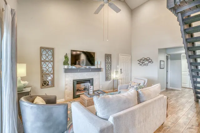 $795,000 | 1100 The Cape, Unit 703, Horseshoe Bay, TX 78657