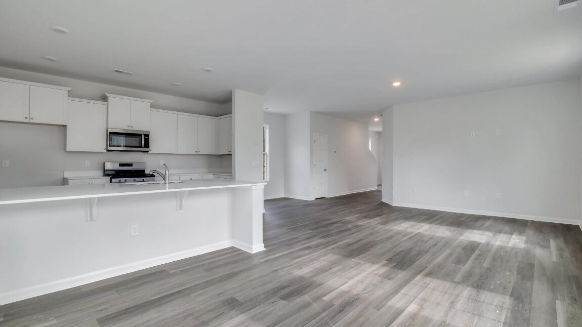 134 Twickenham Loop Yemassee, SC 29945 - Photo 7 of 31 4 DR to KT to LR